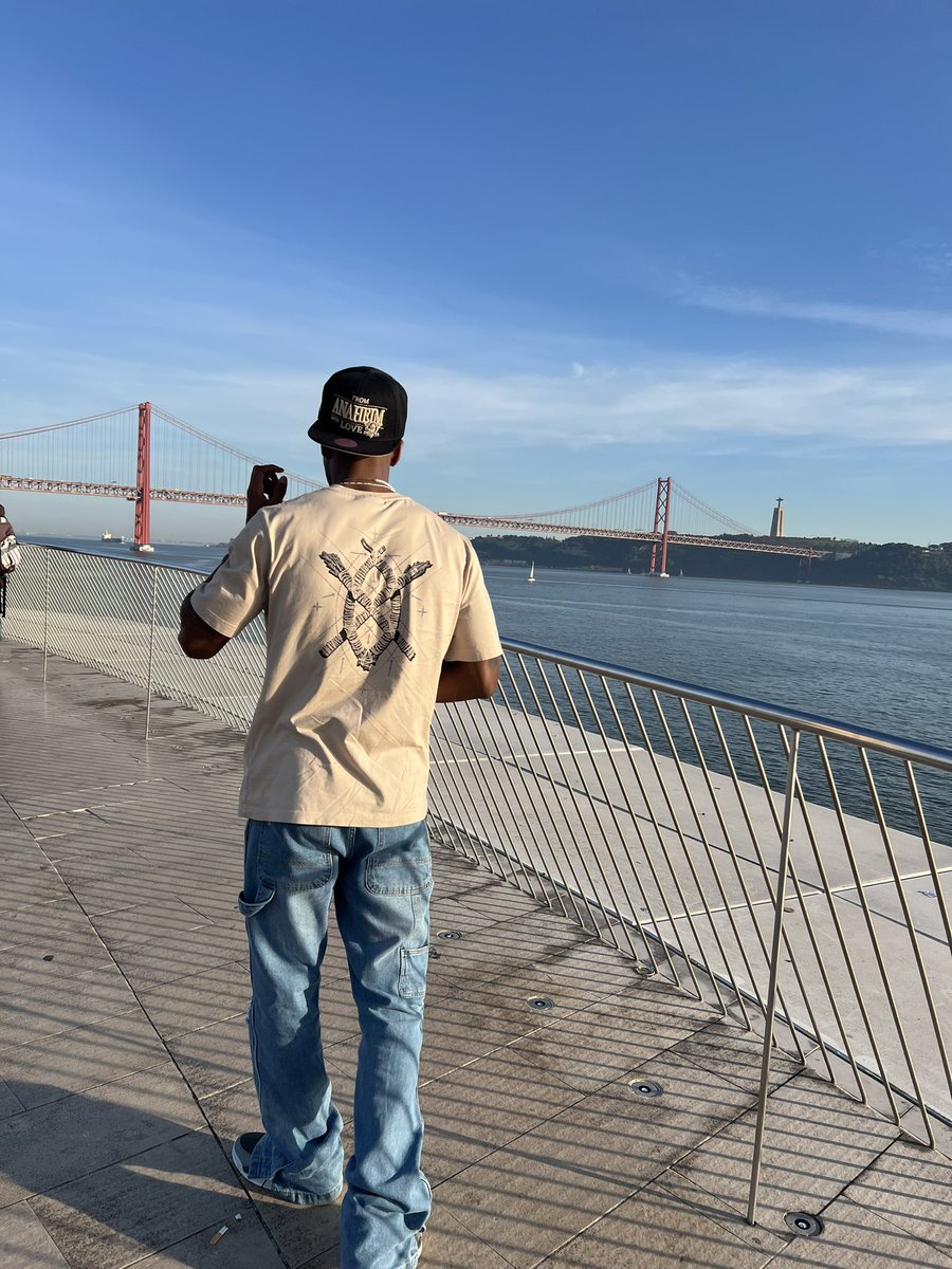 Litsavage17's tweet photo. https://t.co/GHujjQXNai