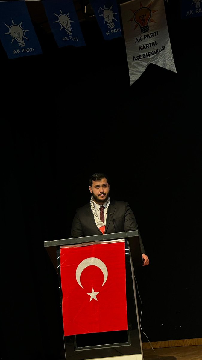 AK Gençlik İstanbul tweet media
