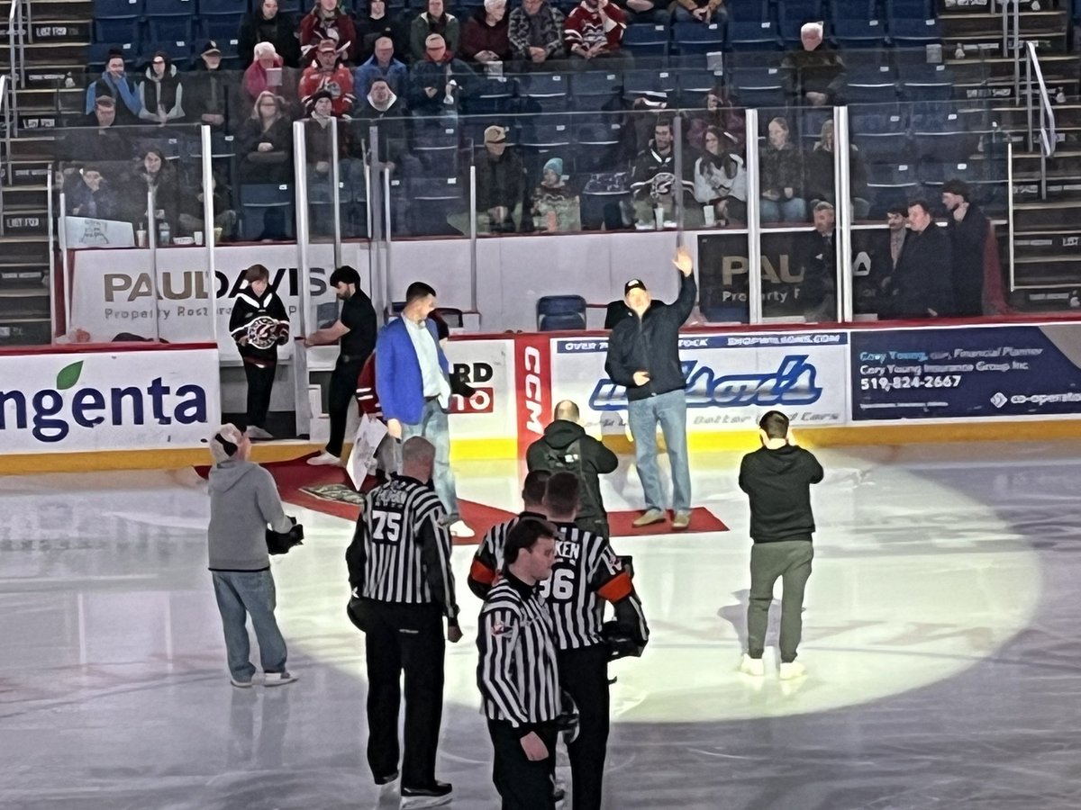 Good fun to drop the puck at Storm hockey game on “Farmer’s Night” sponsored by Syngenta 🏒