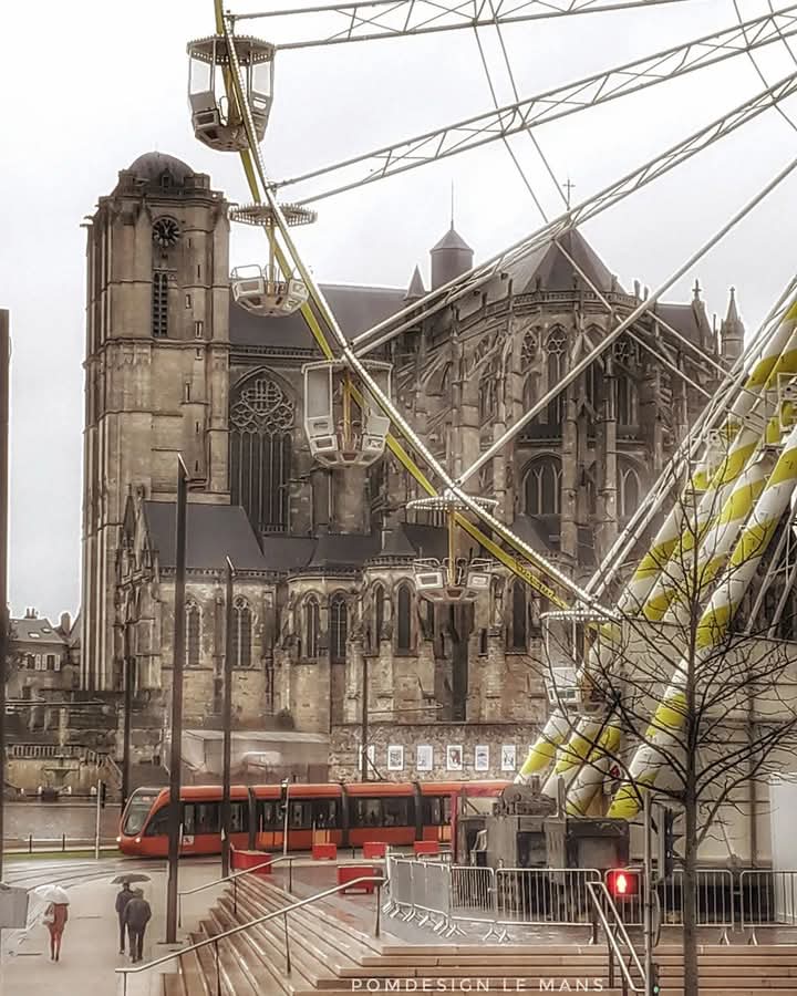 Le Mans tout simplement 
<a href="/lemanstourisme/">Le Mans Tourisme</a> 
#sarthe
@