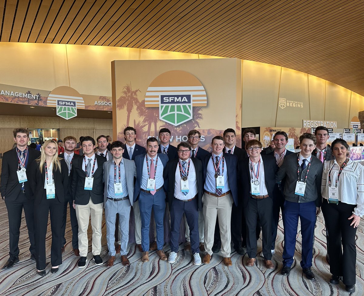 iTweetTurf's tweet photo. The recently twitterless .@TurfEnto asked me to share this student success story. .@PSUTurf students took 1st and 2nd at the SFMA Collegiate Turf Bowl Competition. Congrats to him and to our students. https://t.co/OXBVFrbkFQ