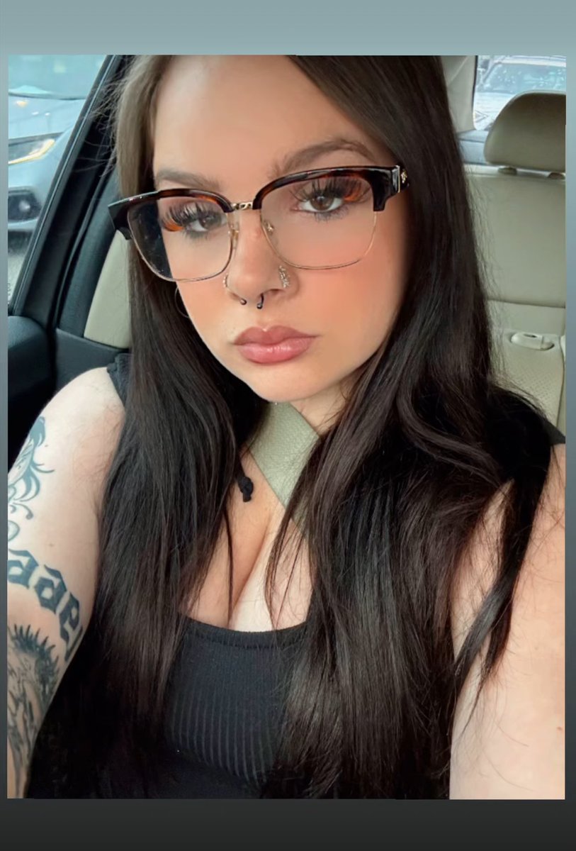 ¿ who even uses this app anymore ¿