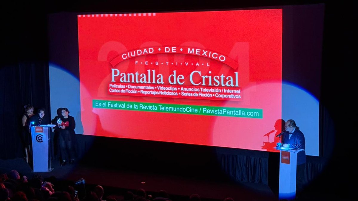 Renata Turrent (@rturrent) on Twitter photo Este martes @CanalOnceTv fue galardonado con 11 premios durante el XXVI Festival Pantalla de Cristal 🏆.
Muchas felicidades nuevamente al equipo; son excepcionales. Y una felicitación también al exdirector <a href="/carlosbritolav/">Carlos Brito</a> por este reconocimiento. Este martes @CanalOnceTv fue galardonado con 11 premios durante el XXVI Festival Pantalla de Cristal 🏆.
Muchas felicidades nuevamente al equipo; son excepcionales. Y una felicitación también al exdirector <a href="/carlosbritolav/">Carlos Brito</a> por este reconocimiento.