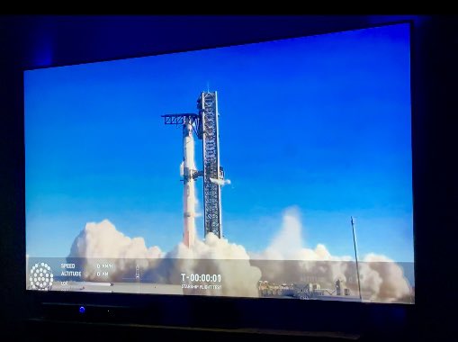 AtkinsonEdwin's tweet photo. SpaceX Simply the best @SpaceX awesome https://t.co/n76sEYCUgE
