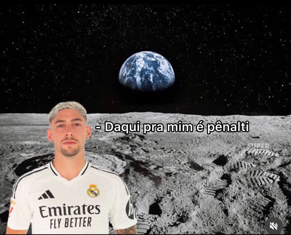 Pesgrau's tweet photo. Pensa num cara que gosta de fazer golaço de fora da área kkkkkkkk https://t.co/fxb2zNFfX5