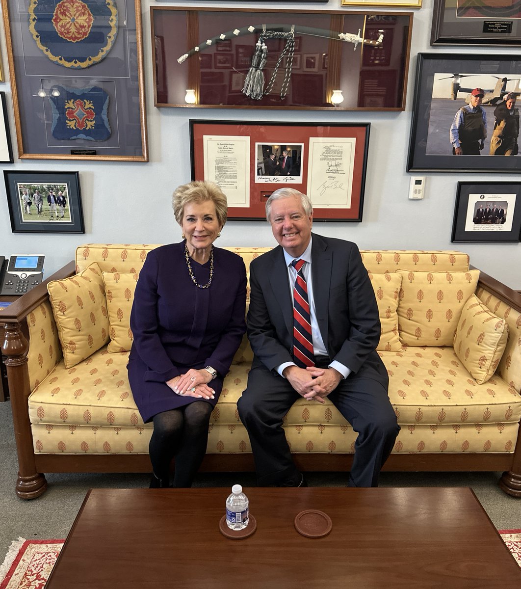 Lindsey Graham tweet media