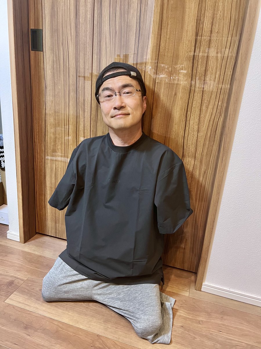 h_ototake's tweet photo. 写真長押しして4Kで読み込んでみて。

手足が見えるよ。 https://t.co/6YEXW4Hb9j