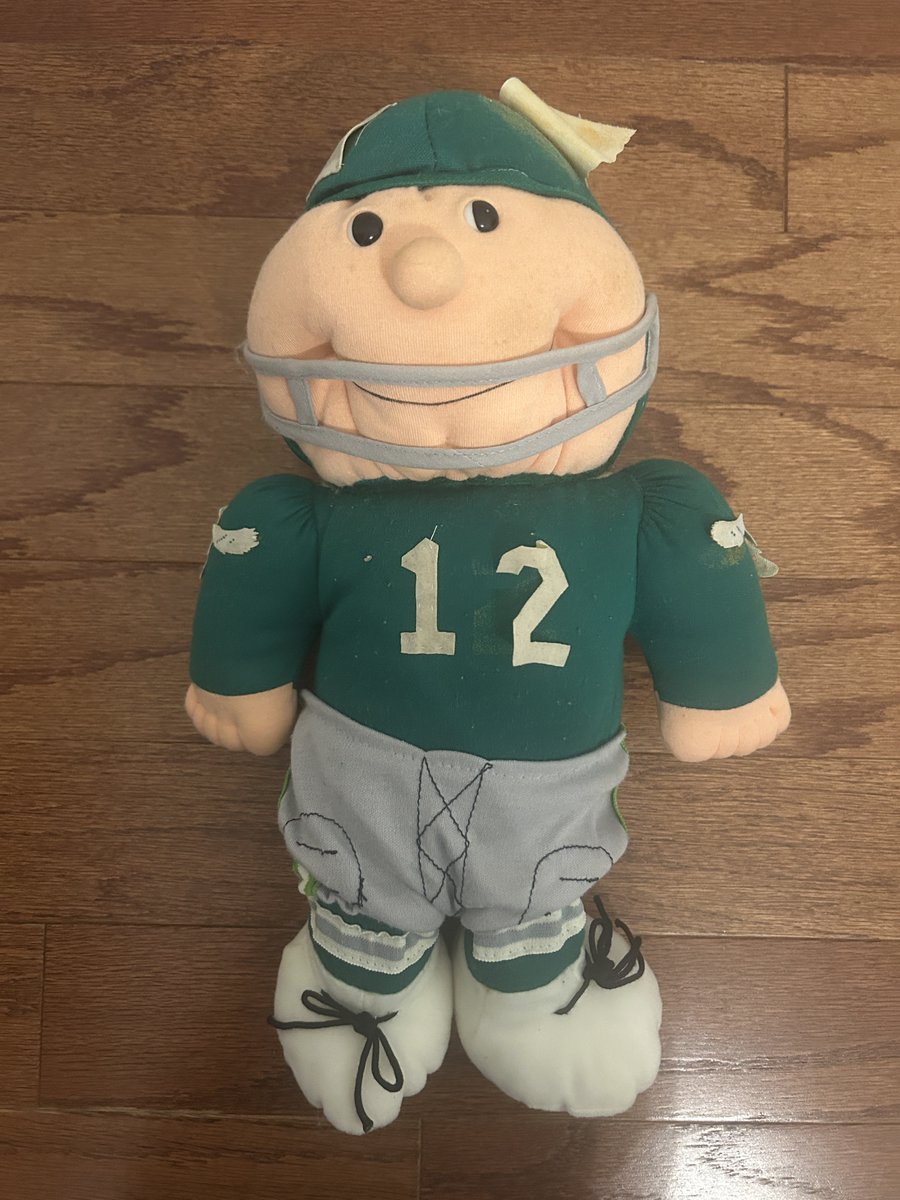 TBTheClockToys's tweet image. 1980s Vintage {Kamar} "PHILADELPHIA EAGLES" Football Player {#12} Plush just added to store.
ebay.com/itm/2671273022…
#Kamar #KamarPlush #PhiladelphiaEagles #Eagles #EaglesFootball #Football #Plush #FootballPlayer #FootballPlush #FlyEaglesFly #Vintage #VintagePlush #Philly