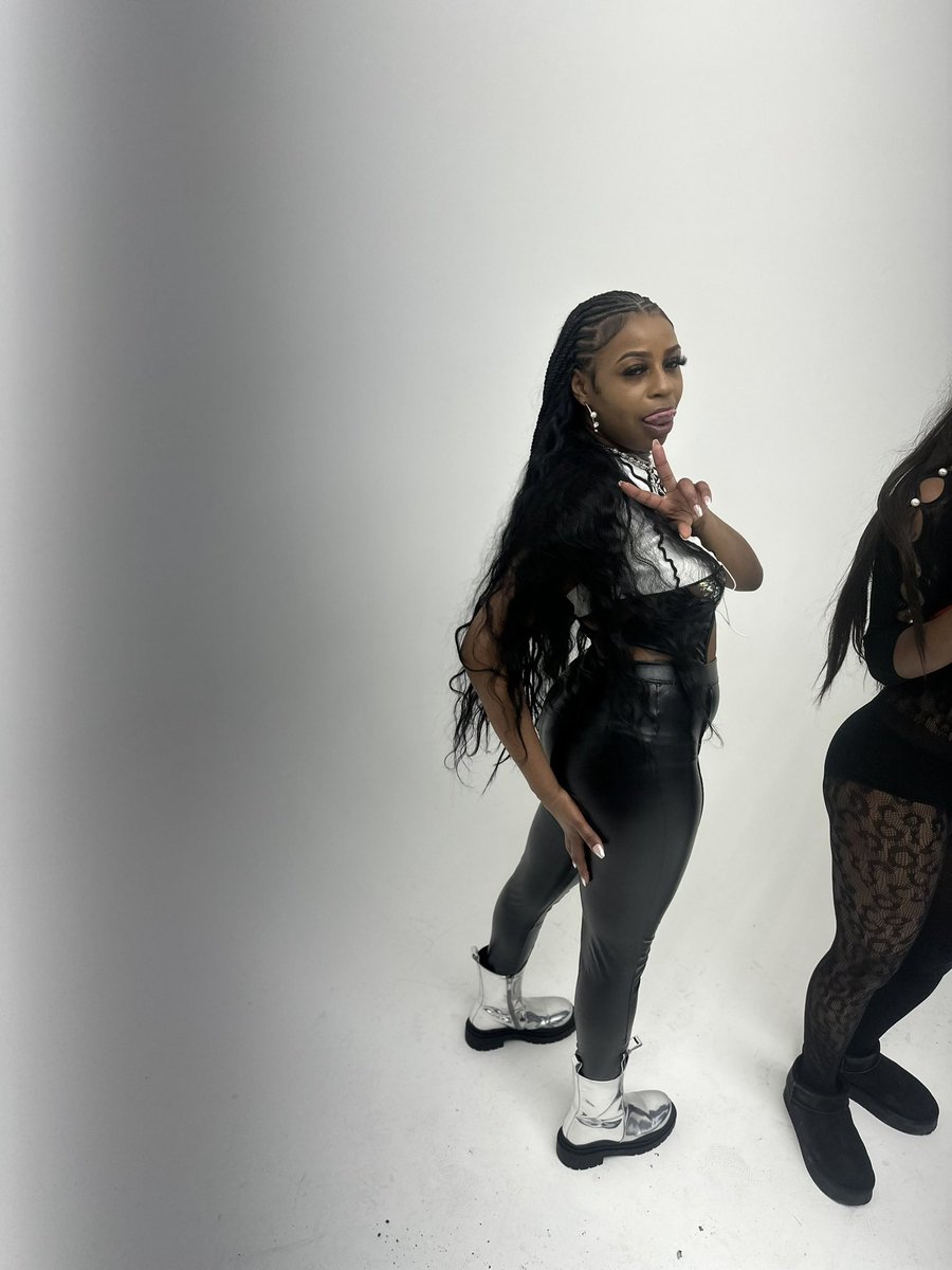 tap, hold, load in 4K 👀