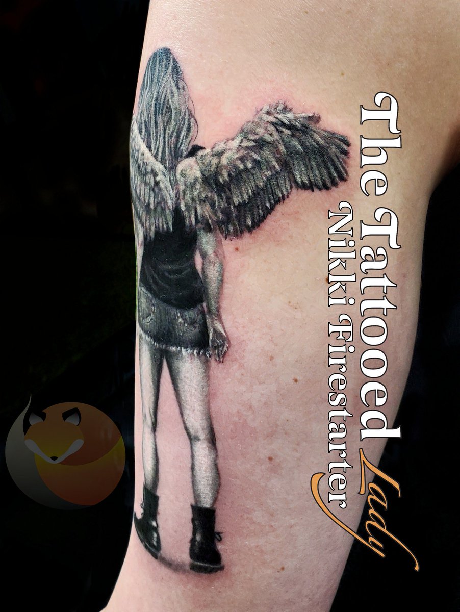 NikFirestarter's tweet photo. This was a memorial piece that I did back in Nov 2020 for a very sweet gal. ❤️‍🩹 #tattoos #BodyArt #QueerArtist #QueerTattooer #MnArtist #MnTattoo #LGBT #TheTattooedLady #Minnesota #NikkiFirestarter #FirestarterTattoos #NonbinaryArtist #AngelTattoo #MemorialTattoo #grayscale https://t.co/C9MWkRbCAZ