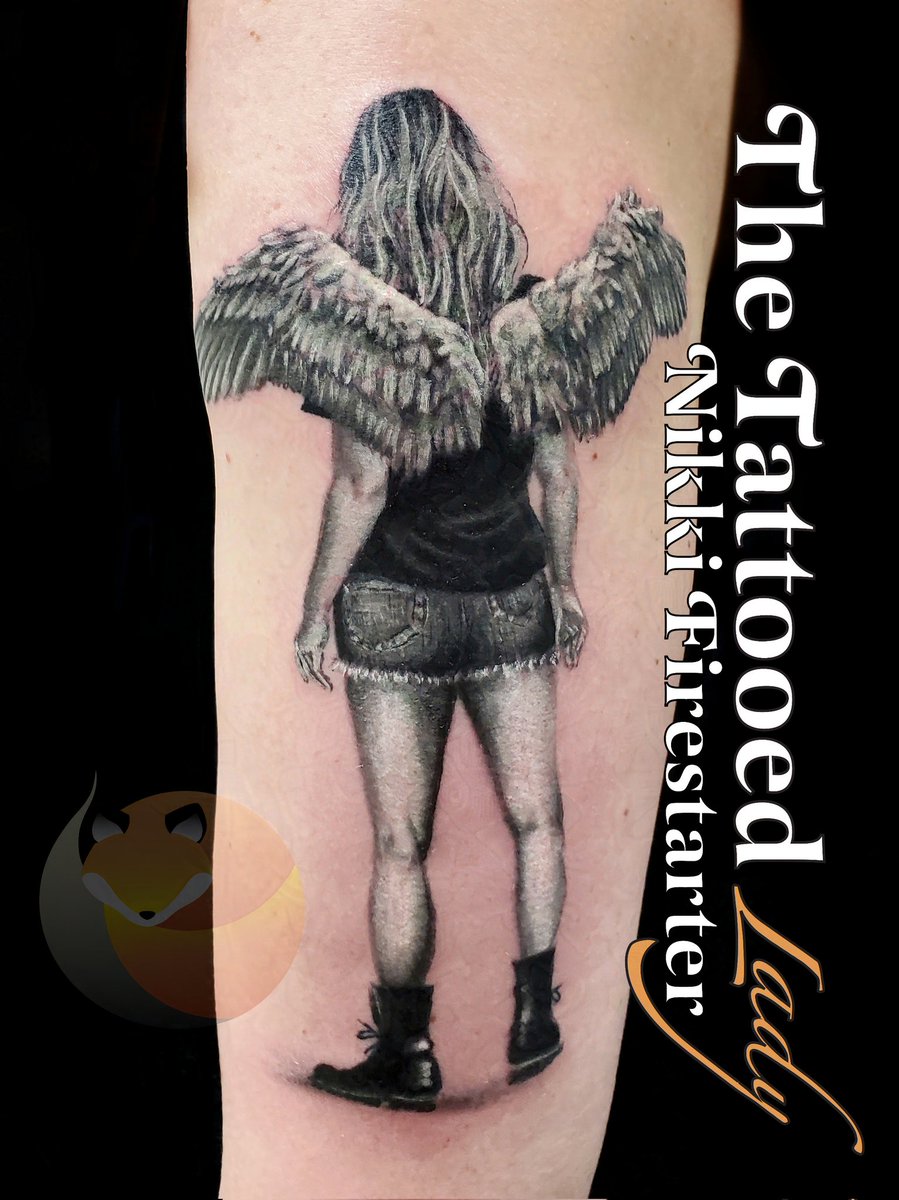NikFirestarter's tweet photo. This was a memorial piece that I did back in Nov 2020 for a very sweet gal. ❤️‍🩹 #tattoos #BodyArt #QueerArtist #QueerTattooer #MnArtist #MnTattoo #LGBT #TheTattooedLady #Minnesota #NikkiFirestarter #FirestarterTattoos #NonbinaryArtist #AngelTattoo #MemorialTattoo #grayscale https://t.co/C9MWkRbCAZ