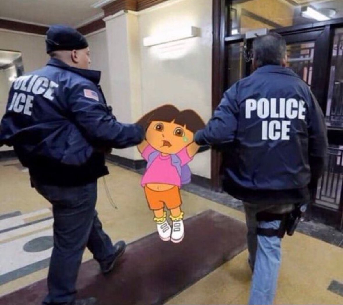mikeyceee74's tweet photo. @realtalkstruth Perp walk for the mayor! https://t.co/c0XpoNglnS