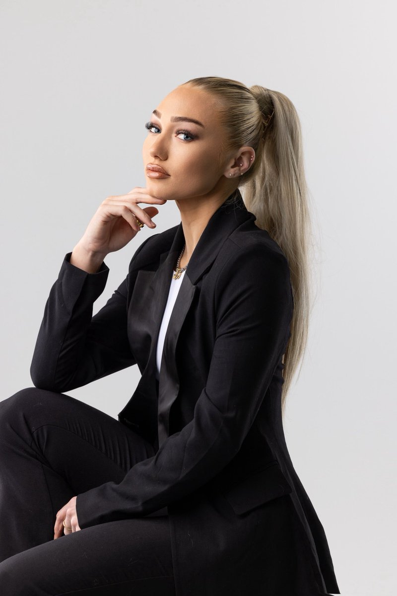 |Piper Kennedy| tweet media