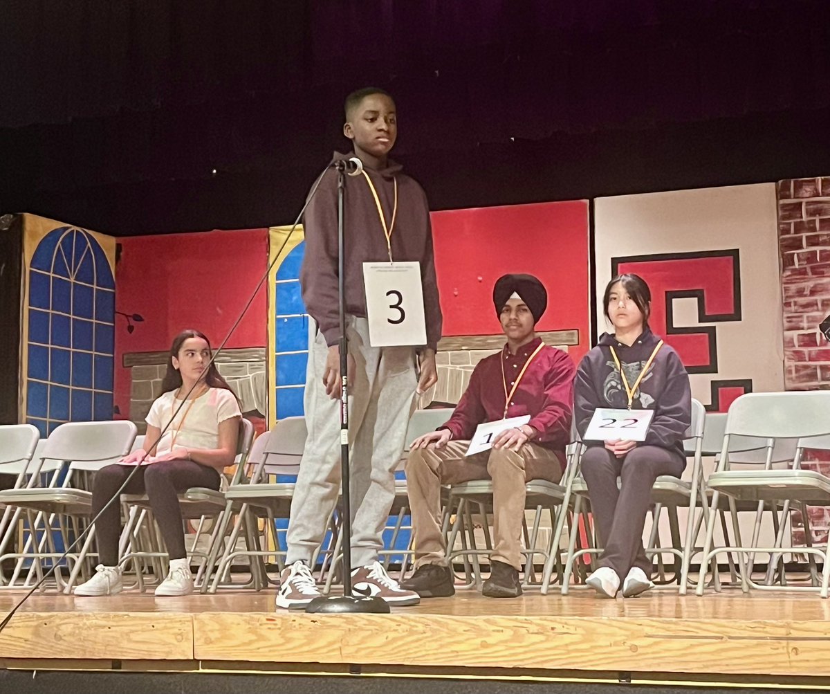 HHJuniorAviators tweet media