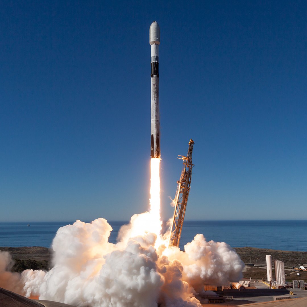 AusSpaceAgency's tweet photo. Australian payloads have rocketed into the new year 🚀 

As SpaceX’s Transporter-12 mission blasted off from Vandenberg Space Force Base in California it carried with it a robust Australian contingent into orbit.

More details 👉 https://t.co/5VBnu6bIdL https://t.co/OM0PrlNhK0