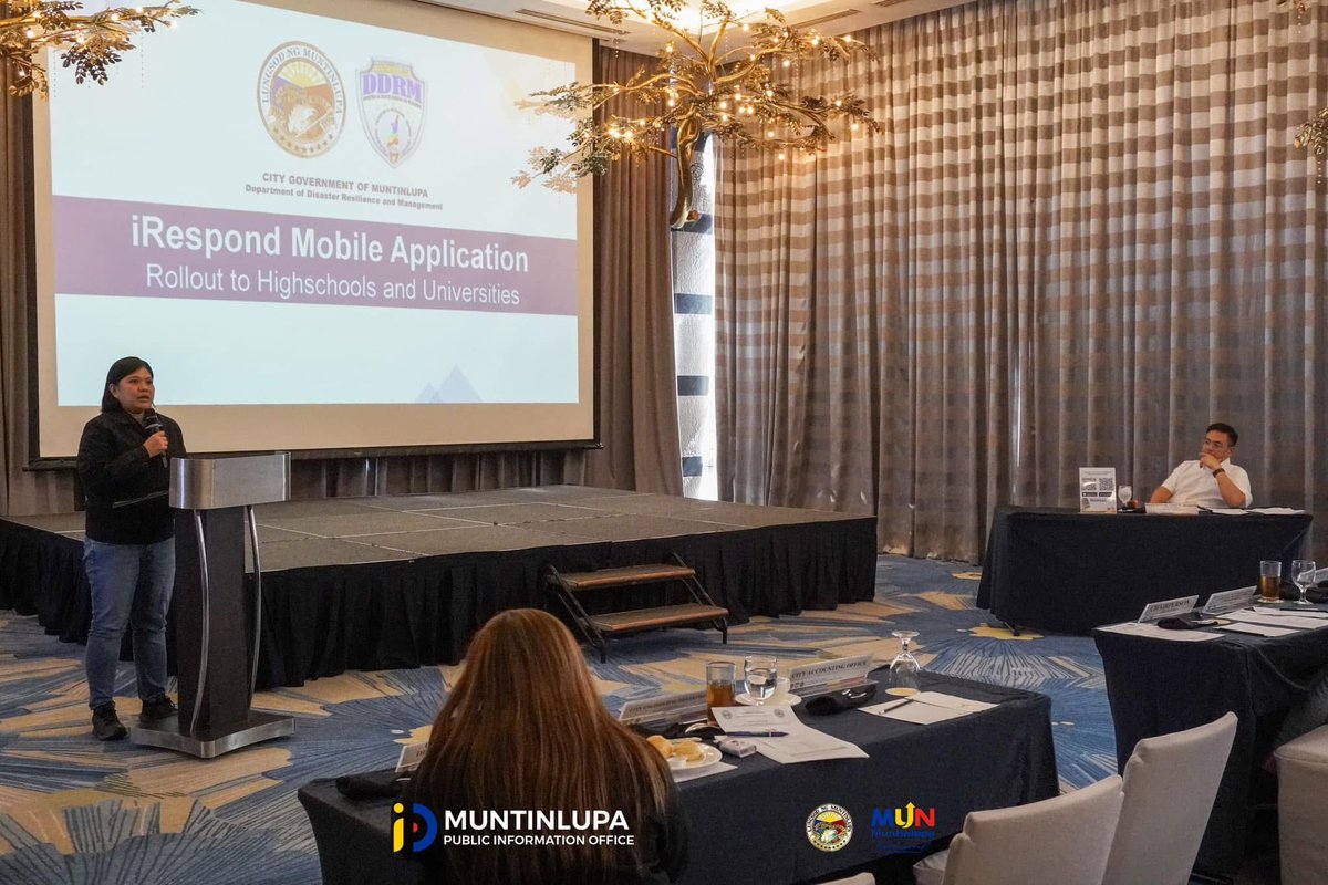 OFFICIALMUNTI's tweet photo. Patuloy ang dedikasyon ng lokal na pamahalaan sa pagpapalakas ng disaster resilience ng lungsod, katuwang ang mga komunidad at ibaโt ibang sektor sa Muntinlupa.
#AlertoMuntinlupeno #MuntinlupaNakakaproud #ResiliencePH #iRespond https://t.co/c88zjjCmTm