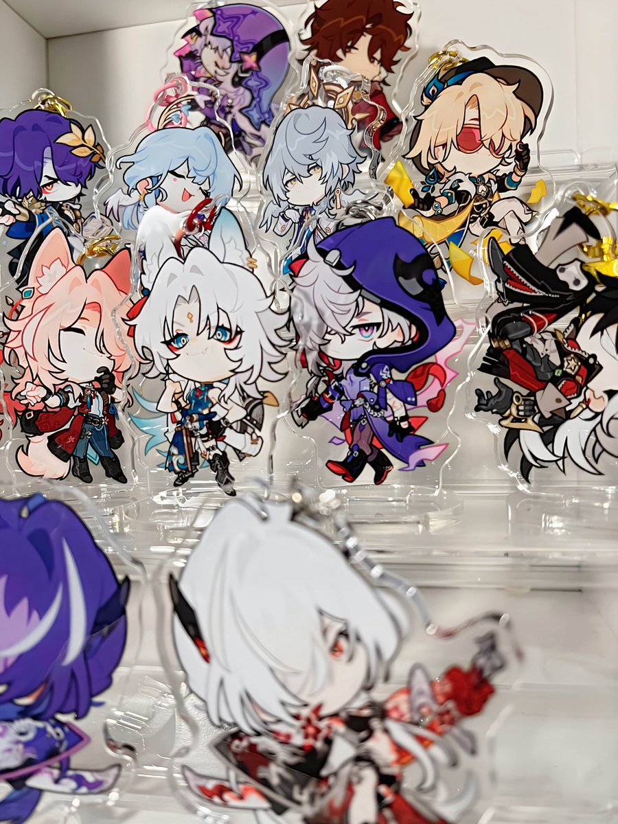 🪑Gposing in Combat tweet media