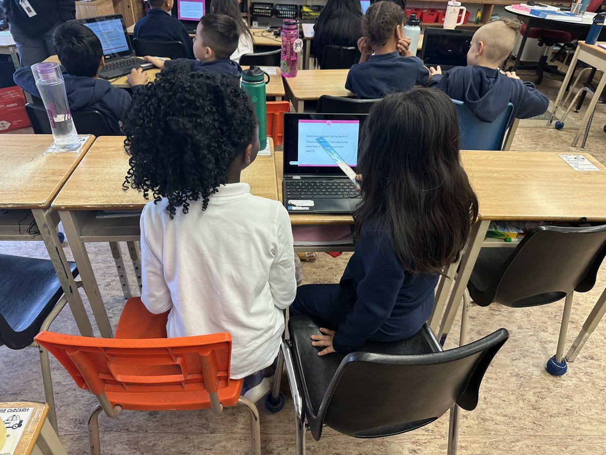 Mrs_Stranges's tweet photo. Oh boy have we ever had so much fun this week modelling @sstollar6 ‘s Repeated Reading Implementation Guide which led to our incredible students participating in 
Paragraph Shrinking and Partner Reading! Fluency and Comprehension are the outcomes! https://t.co/tSMIQgQsDn
