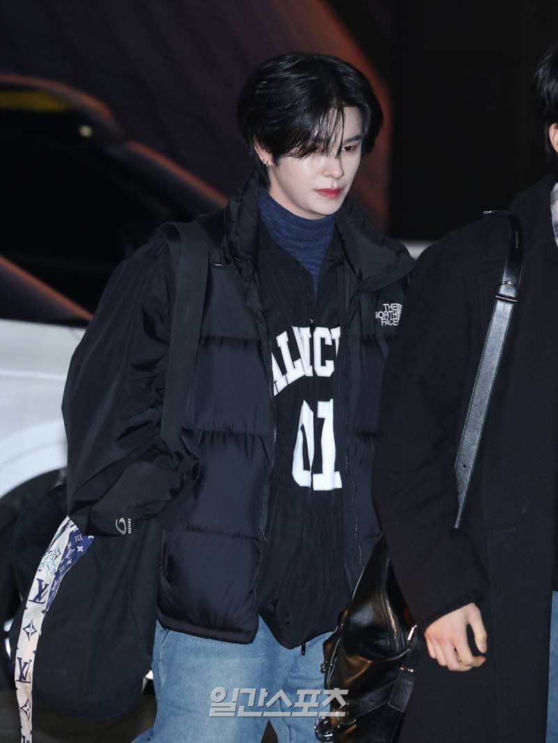 [포토] 크래비티 세림, 잘생김 가득 (출처 : 네이버 연예) 

📌 naver.me/G8sRlc1P