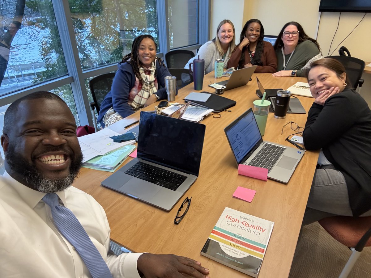 Carl Seward (@carlwmseward) on Twitter photo Guess who came to visit the K-12 Math Office Team Meeting today while she was at <a href="/APSVirginia/">Arlington Public Schools</a> Headquarters…our friend Shannan Ellis of <a href="/APSGunston/">APSGunston</a>! Happy to see her today! Guess who came to visit the K-12 Math Office Team Meeting today while she was at <a href="/APSVirginia/">Arlington Public Schools</a> Headquarters…our friend Shannan Ellis of <a href="/APSGunston/">APSGunston</a>! Happy to see her today!