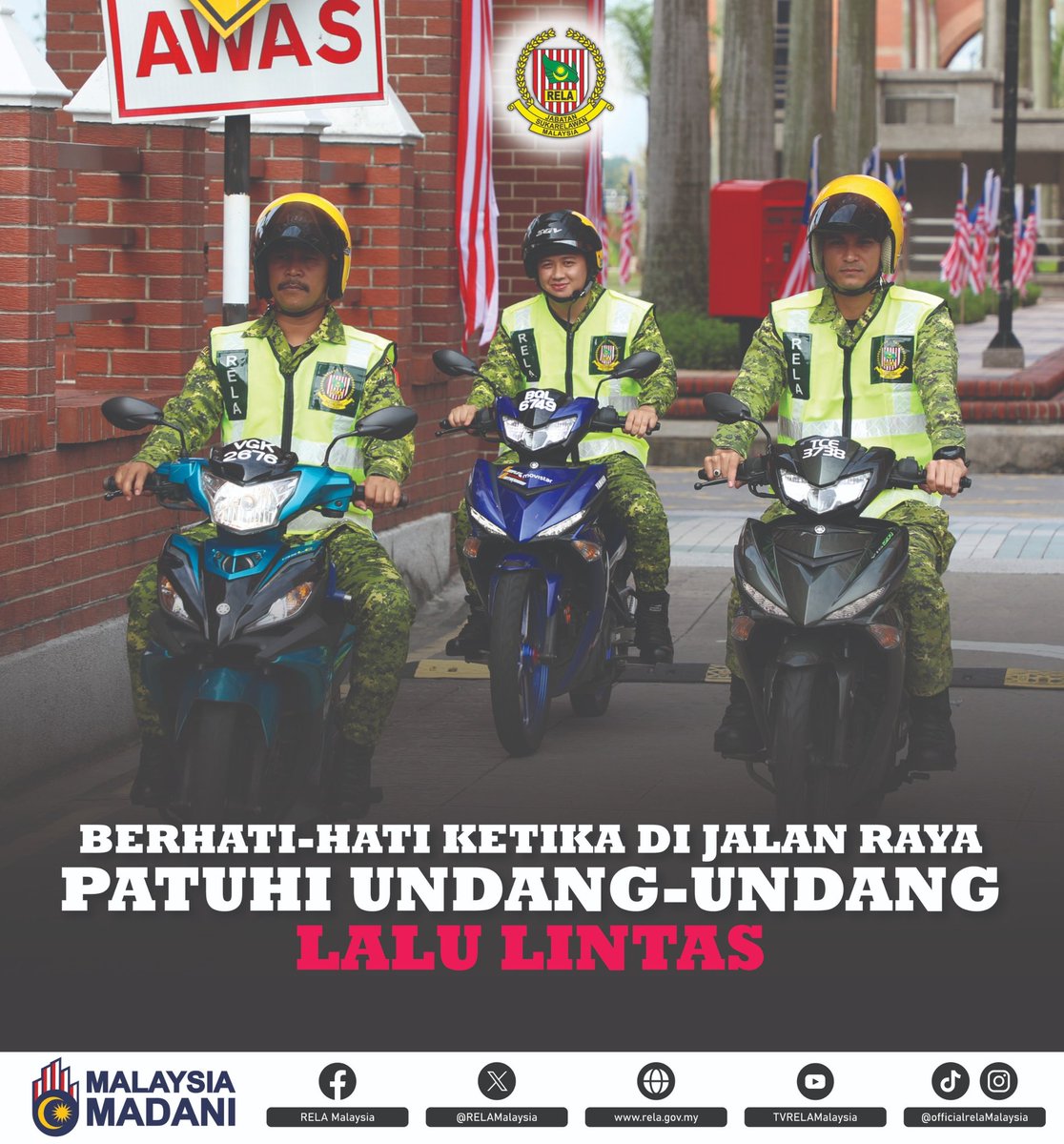 Kepada penunggang motorsikal terutama kepada pegawai dan anggota RELA, berhati-hatilah ketika berada di atas jalan raya serta mengambil langkah keselamatan diri sendiri.

Patuhi undang-undang lalu lintas. Semoga selamat sampai ke destinasi. 

Sayangi nyawa anda.