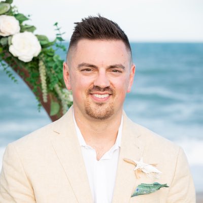 RyanDemers's tweet photo. #NewProfilePic https://t.co/eA7yYR4n9x