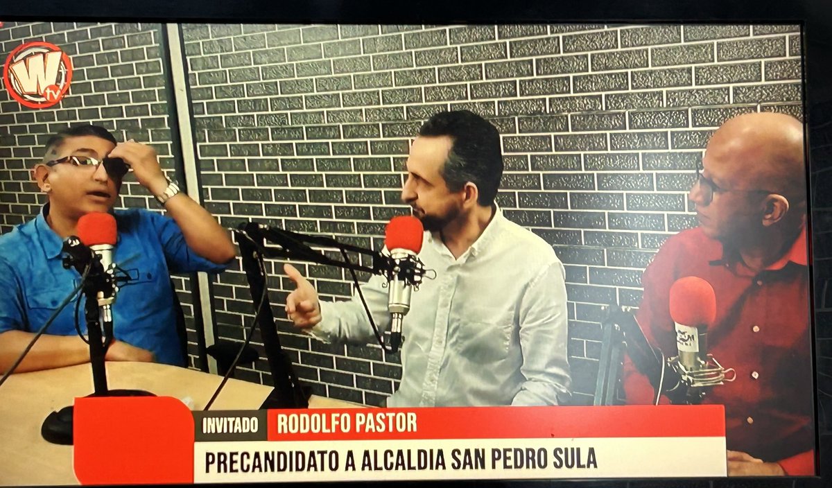 Todas las calles de San Pedro Sula están destruidas por la falta de mantenimiento oportuno por parte de la Alcaldía. Necesitamos autoridades responsables, que sepan lo que están haciendo y que planifiquen con eficiencia.