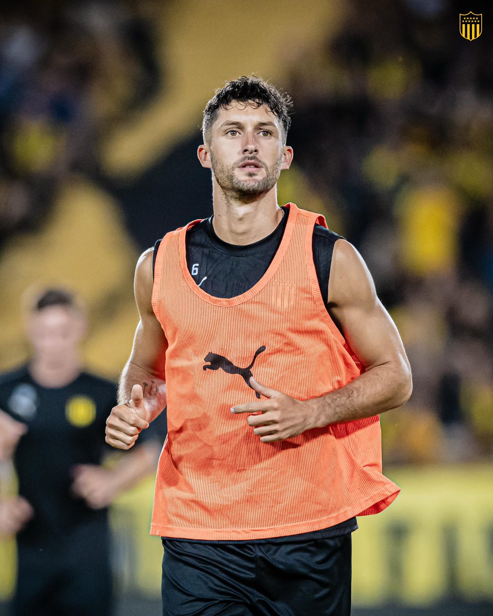 JUGADOR HINCHA 😮‍💨