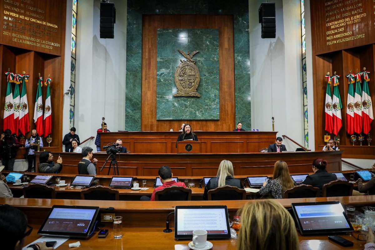 CesarGAlarcon's tweet photo. En sesión ordinaria recibimos el Plan de Persecución Penal 2024-2031 de la Fiscalía General del Estado para  su análisis y eventual aprobación. En este plan, se establecen las directrices en materia de política criminal y sus prioridades.

#DiputadoLocal
@congresosinaloa https://t.co/K06AUEOHbh