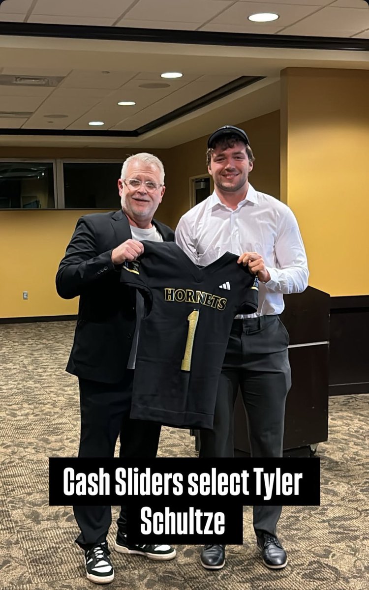 ESU Hornet Football tweet media