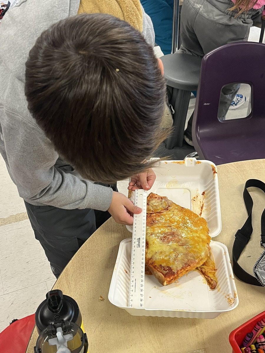 Rebecca Alves tweet media