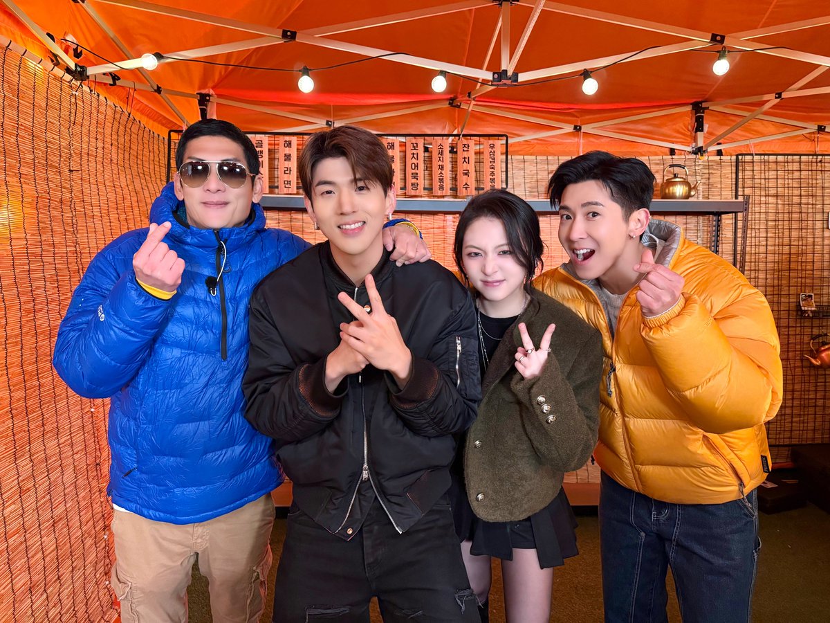 KARD_Official's tweet photo. [🎥]
[한국어 CC] 보는 순간 빠져드는 #KARD 히트곡 메들리 🎶 숨겨진 TMI 대방출! | 박준형 &amp; 브라이언 BYOB EP.15

🔗 https://t.co/ScWgdZHqsB

#KARD #카드
#BM #비엠 #JIWOO #전지우
#BYOB https://t.co/rTIRo8Gx28