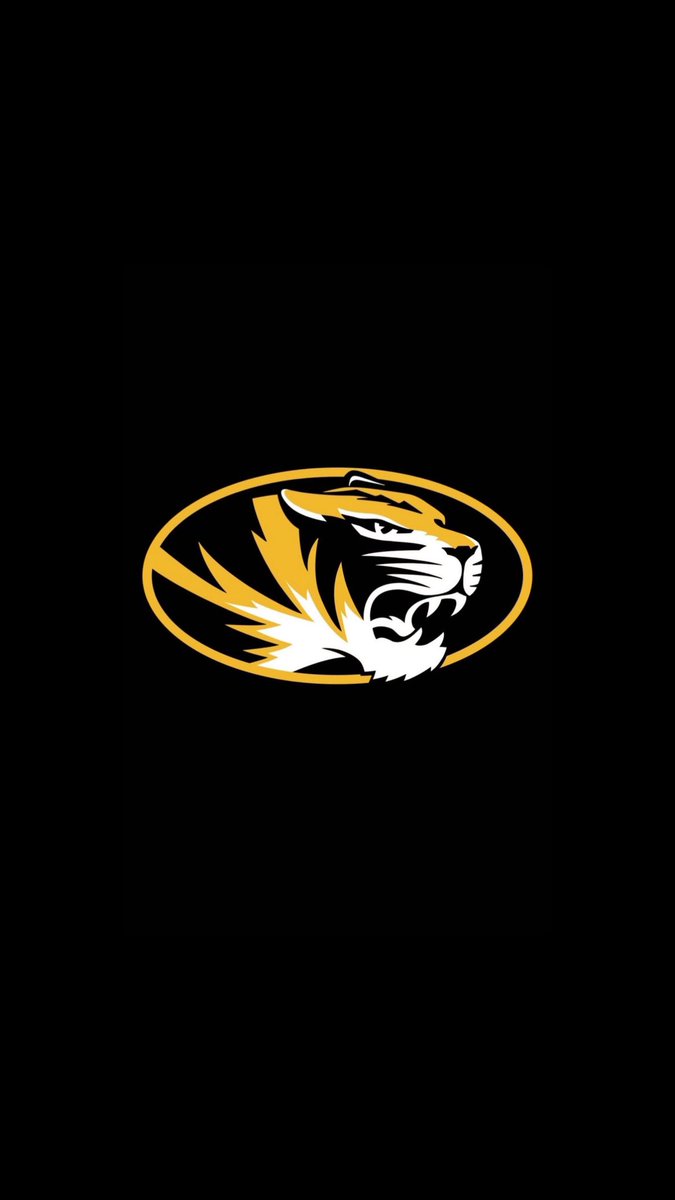 Blessed to receive an offer from The University of Missouri! #ag2g #MIZ🐯<a href="/CoachYoro/">Jacob Yoro</a> 
<a href="/MDFootball/">Mater Dei Football</a> <a href="/MrGriffin22/">Coach Griff</a> <a href="/OLCoachCam/">Rudy Cambero</a> <a href="/CoachTroop3/">elite_Threatz</a> <a href="/GregBiggins/">Greg Biggins</a> <a href="/adamgorney/">Adam Gorney</a> <a href="/ChadSimmons_/">ChadSimmons</a> <a href="/BrandonHuffman/">Brandon Huffman</a> @MohrRecruiting <a href="/Zack_Poff_MP/">Zack Poff</a> <a href="/BlairAngulo/">Blair Angulo</a> <a href="/PGregorian/">Paul Gregorian</a> <a href="/lesfifita/">lesfifita</a>