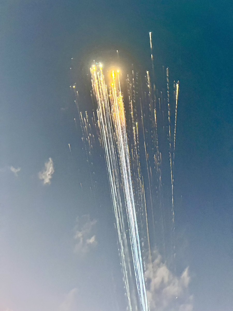 KnuytSandra's tweet photo. Quite the spectacle! #SpaceX #starship #StarshipLaunch #turksandCaicos https://t.co/JEHe9zZ7KX
