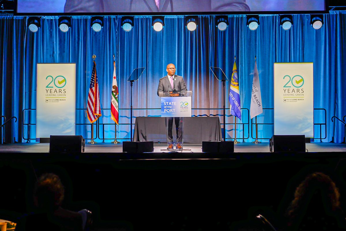 portoflongbeach's tweet photo. #POLB held its annual State of the Port address today. CEO Mario Cordero talked about the Port accomplishing its environmental, operational and commercial goals and setting its sights on even greater achievements in the years ahead. Read more: https://t.co/qMjHiVaTzL https://t.co/L5WW0w7Td1