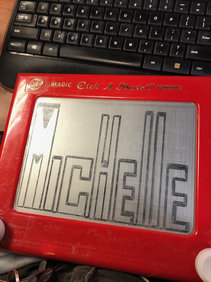 kidvishious's tweet image. Michelle on break.
#EtchASketch