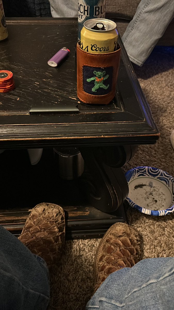 rickybluefire's tweet photo. Time to retire these?

#LANK https://t.co/8z3qteTc3q