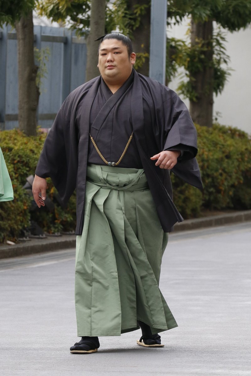 sumokyokai's tweet photo. ＜大相撲一月場所＞
場所入りの様子。
熱海富士、尊富士。

#sumo #相撲 #一月場所 #初場所 https://t.co/C8mcnnjCdp