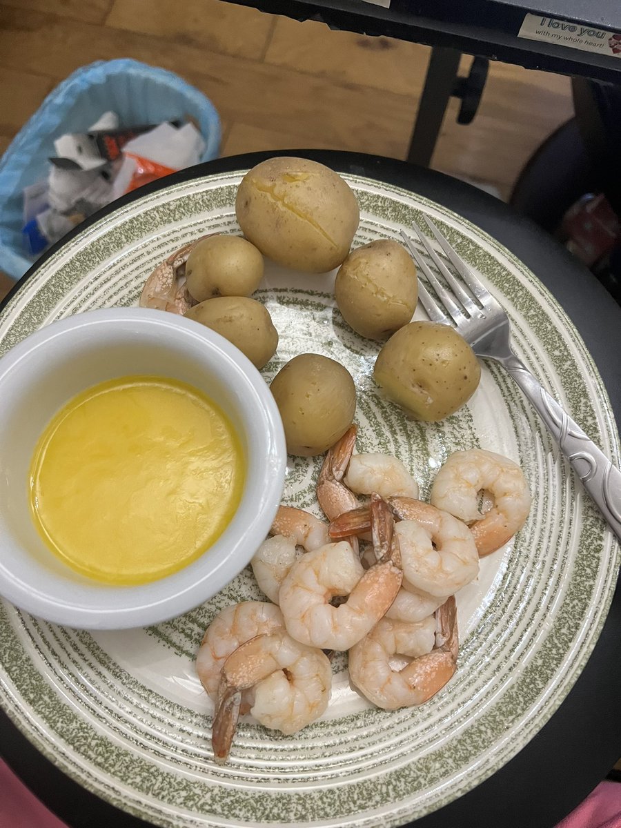 drena4075's tweet photo. Seafood is 🔥🔥🔥 https://t.co/vafWS0rEJl