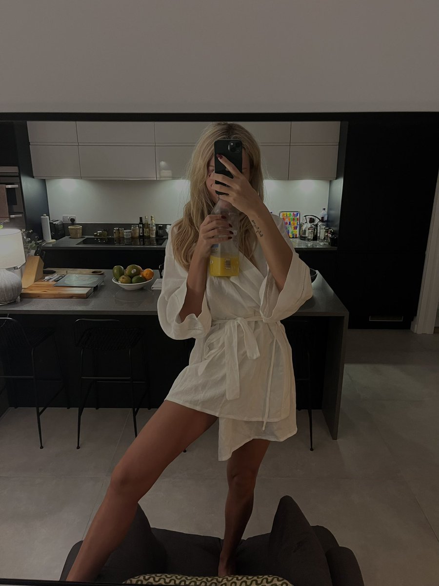 Veronica, Collagen Scientist tweet media