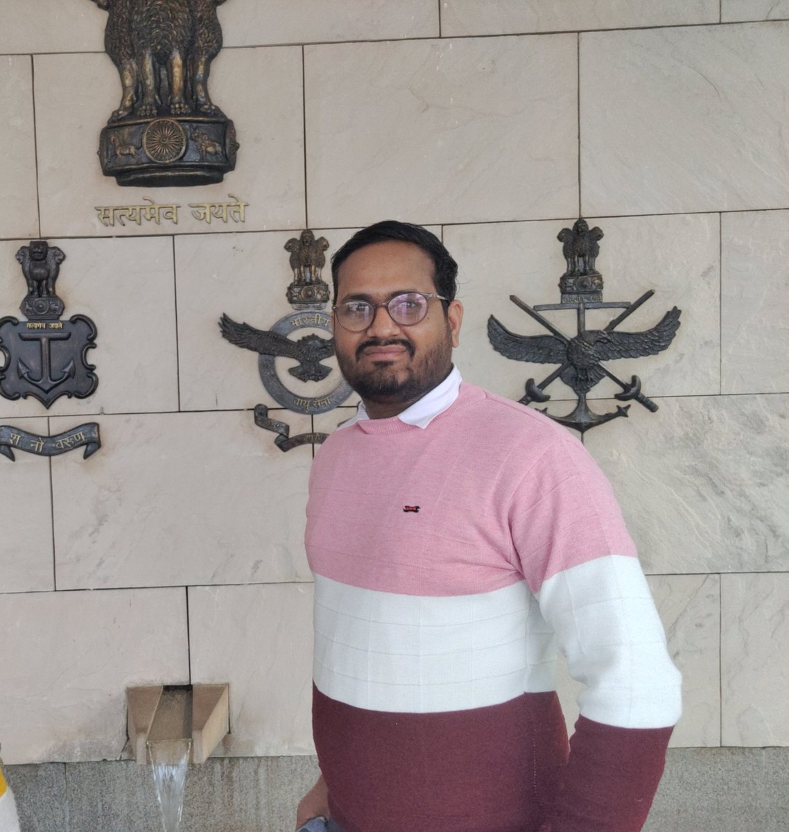 छोटे भाई को जन्मदिन की बहुत बहुत बधाई व शुभकामनाएं श्याम बाबा की कृपा हमेशा बनी रहे आप पर 🎂🎂🎂