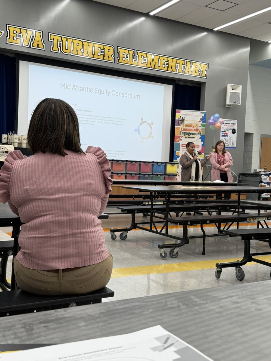 PrincipalPeavy's tweet photo. Had a wonderful time presenting at the first FACE Academy session @EvaTurnerTigers because I had the chance to engage with future members of Stallion Nation! ❤️💙 https://t.co/EHDBnUwfZu