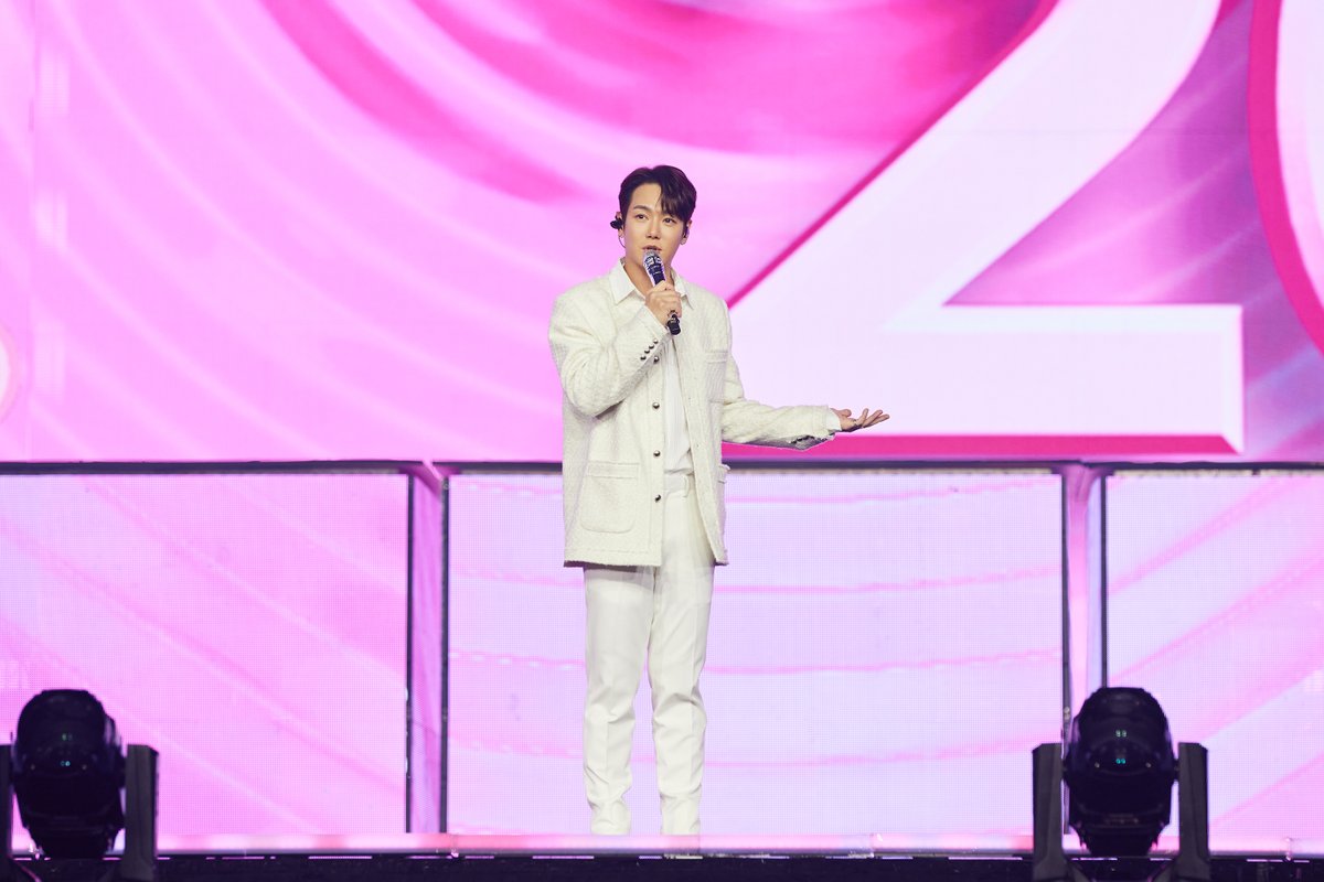 SMTOWNGLOBAL's tweet photo. https://t.co/SNQBpI4Wq5