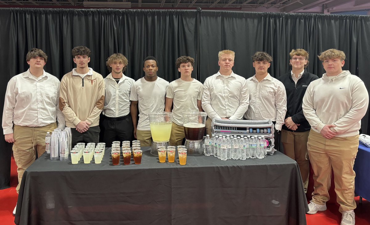 9 of our guys volunteered to work a local event tonight. Proud of them and the way they represent our program