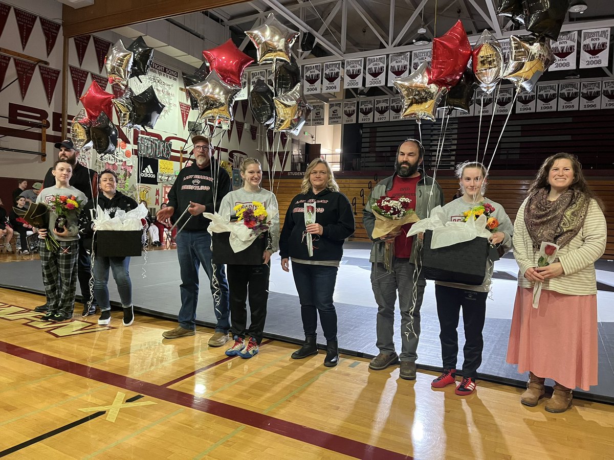Congratulations to our Senior class of Lady Bearcat Wrestlers.