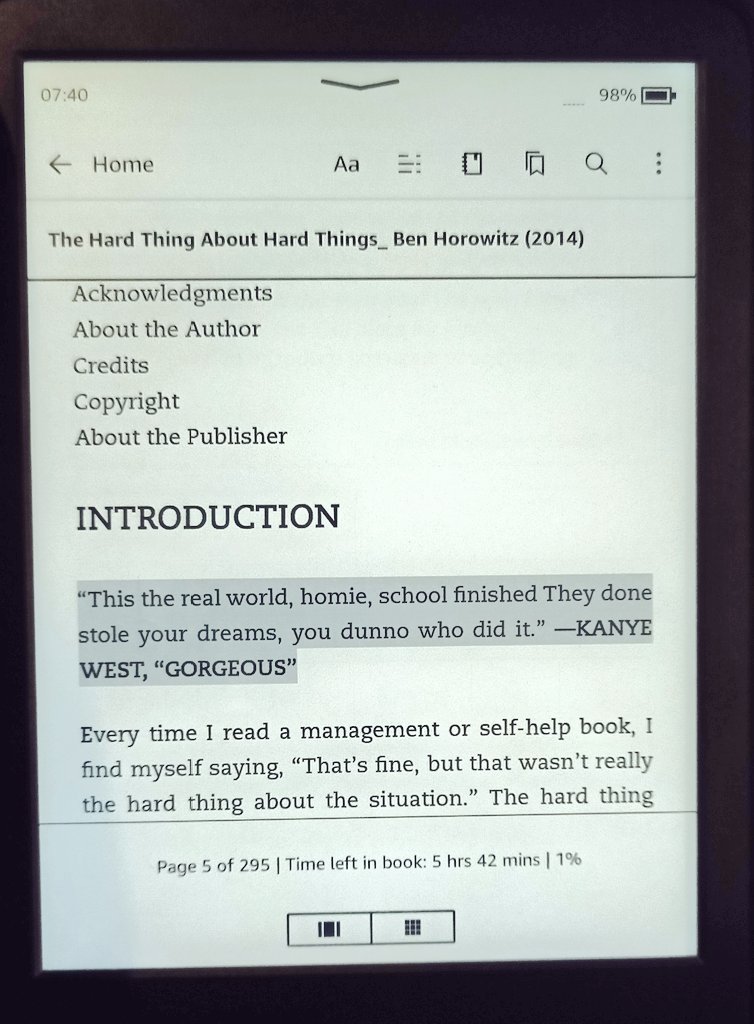 MilframBeta's tweet photo. That's how you open a book. https://t.co/vYzeOQvbJH