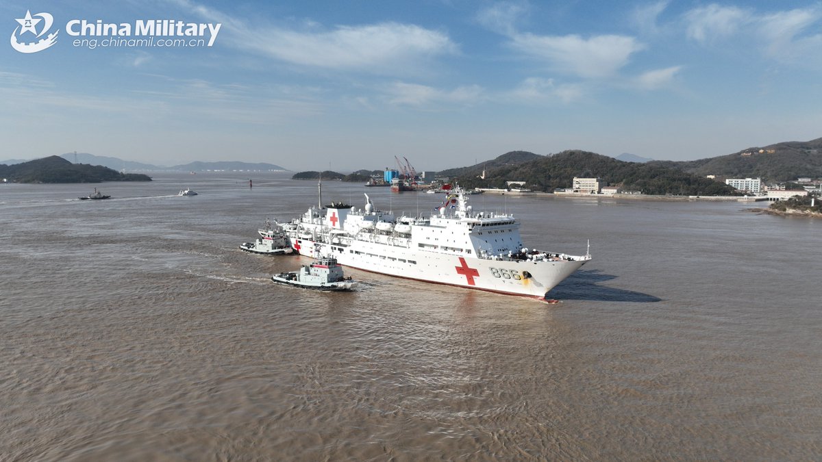 ChinaMilBugle's tweet photo. Chinese Navy's #hospitalship "#PeaceArk" returned to China on Jan. 16th after completing humanitarian medical services to 13 countries across Asia & Africa, including #Seychelles, #Tanzania, #Madagascar, #Mozambique, #SouthAfrica, #Djibouti and #SriLanka.
https://t.co/Ph7BkMuILG https://t.co/PiifUSWu24