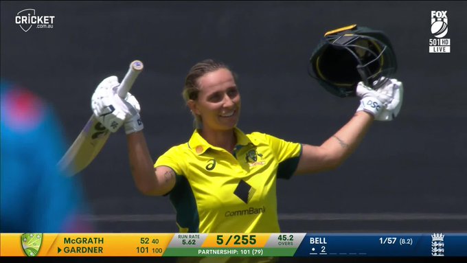 Ash Gardner brings up three figures for Australia for the first time, what a knock!  📹 Credits: Twitter/cricketcomau