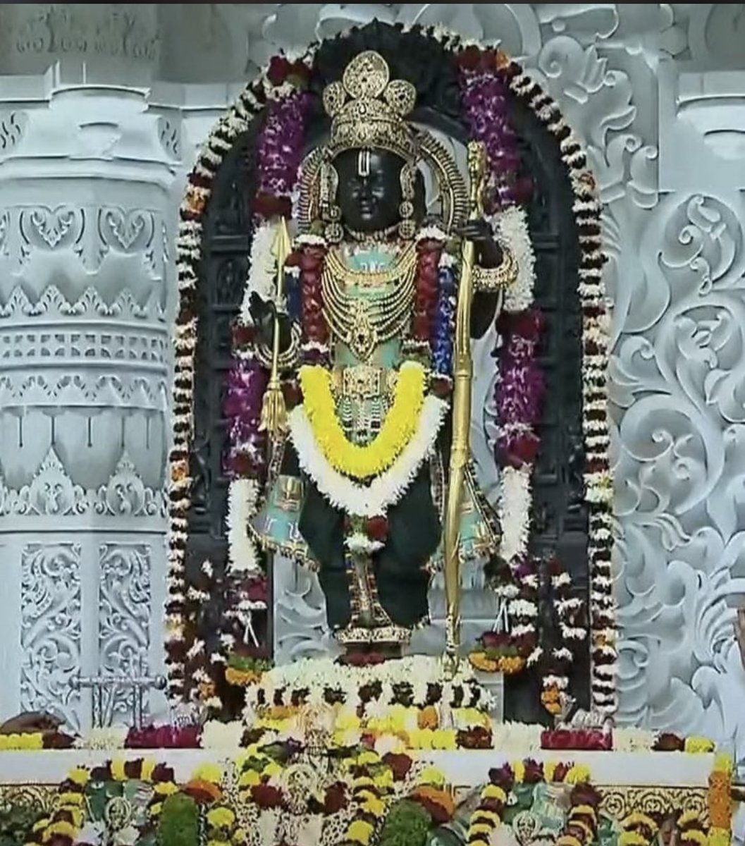 जय हो आराध्य प्रभु श्री रामचंद्र जी की 🙏🙏