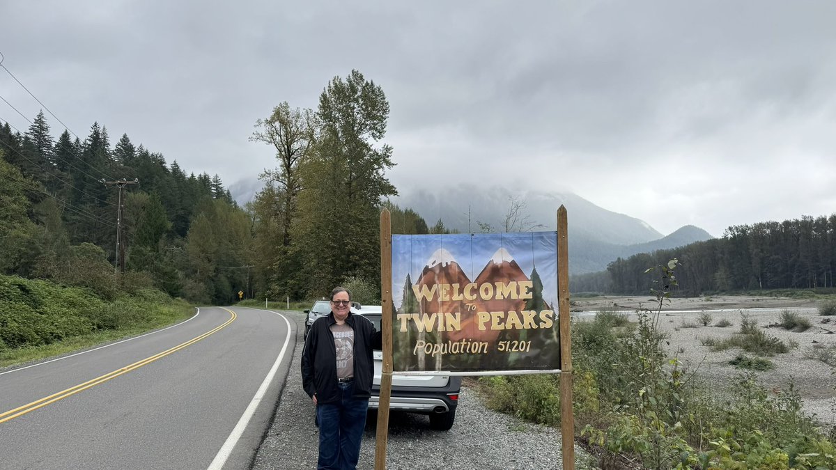 ɹǝqıl [-: uıʌǝu tweet media